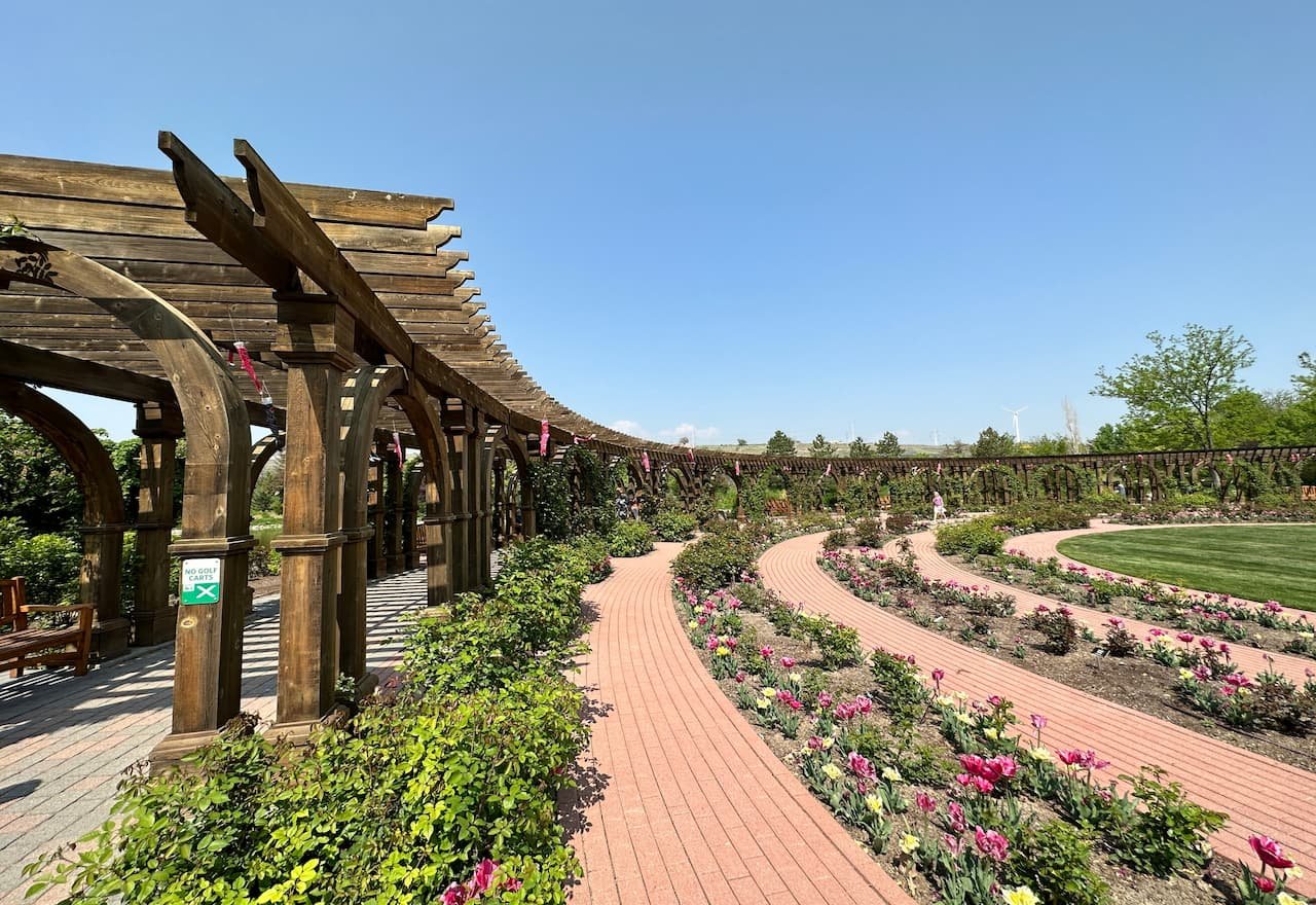 Thumbnail Lehi Rose Garden Thanksgiving Point By Cowboys Landscaping